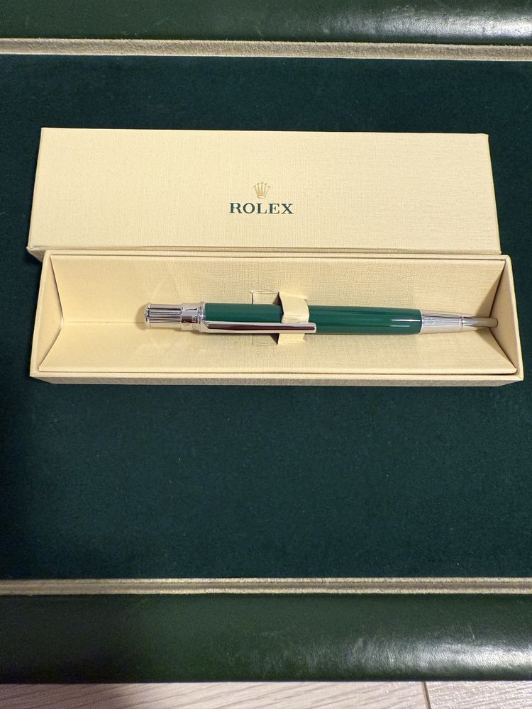 Pix ballpoint rolex green submariner oyster