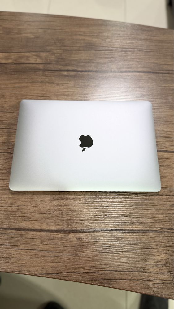 Macbook M1 Air 2020