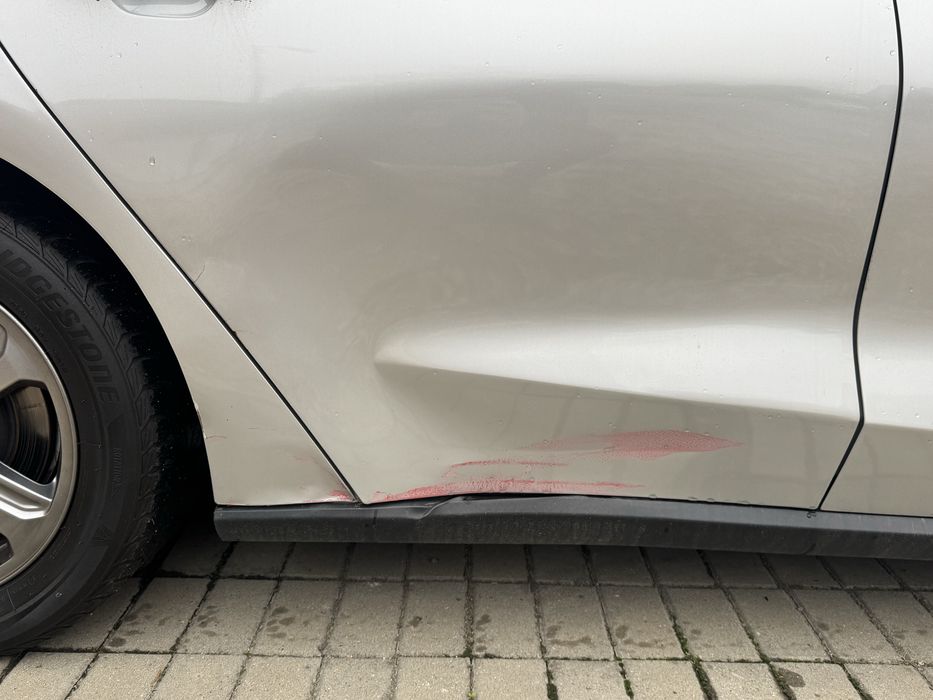 Vand Ford FOCUS / TITANIUM / SW / 1.5TDCI / AUTOMAT / Optional