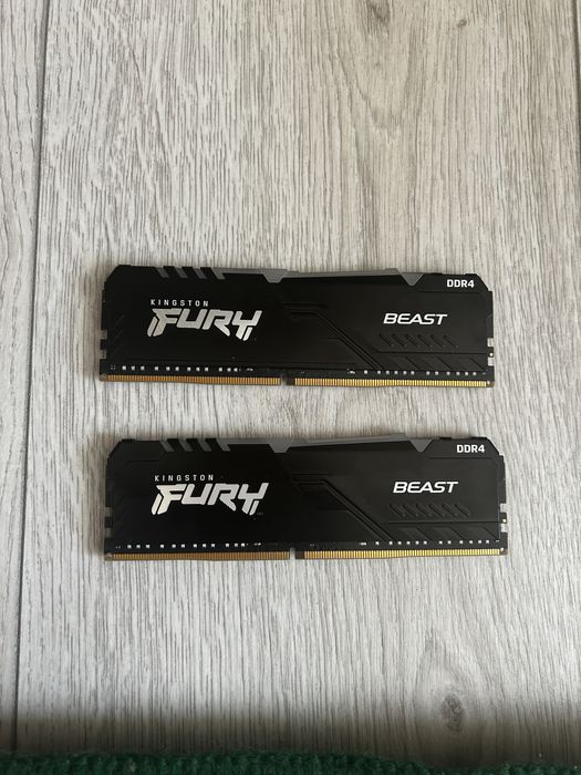 Kingston Fury Beast RGB. Оперативная память. ОЗУ 16Gb 8/8