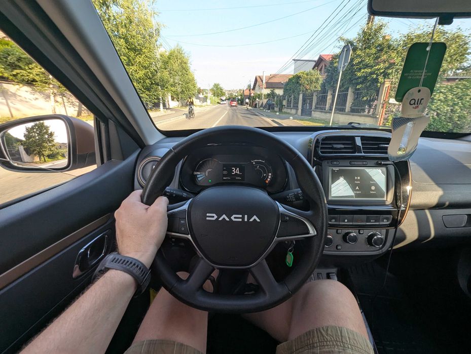 Dacia Spring Extreme 65 CP alb