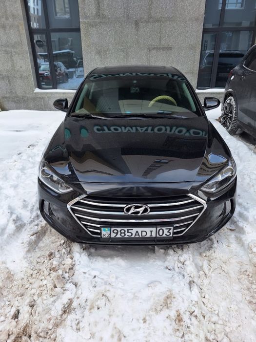 Продам машину hyundai elantra
