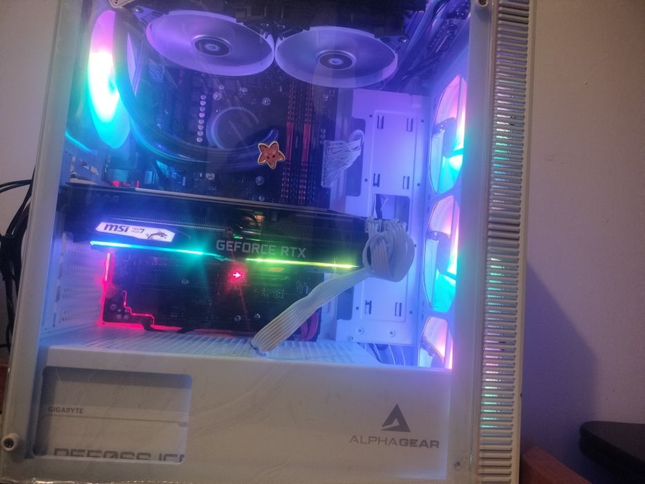 Vând sau schimb Rtx 2070 gaming z