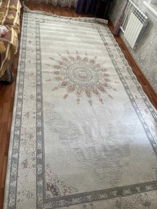 Продам ковер 2*4 и 3*4