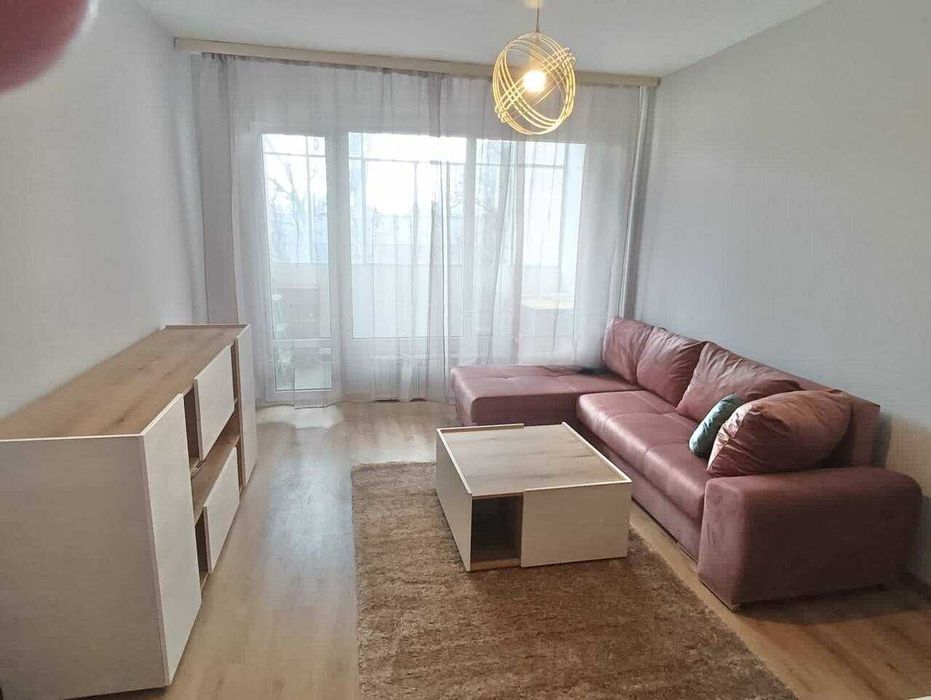 Дава се под наем Двустаен апартамент в София, Надежда 3 - 66 кв.м за 425 € - Снимка #1