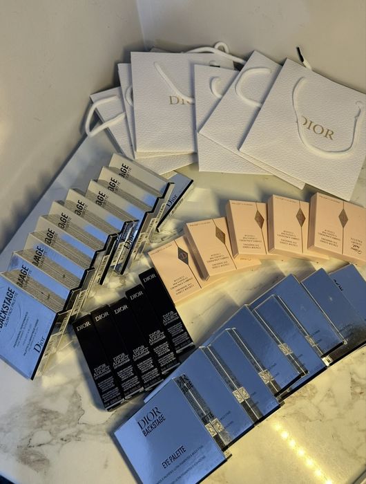 Косметика Dior, Clinique, Charlotte Tilbury — всё новое