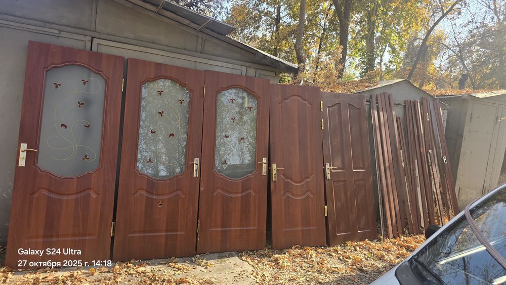 Продаётся двери.