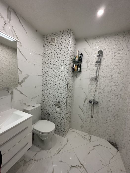 Тристаен апартамент в Манастирски Ливади