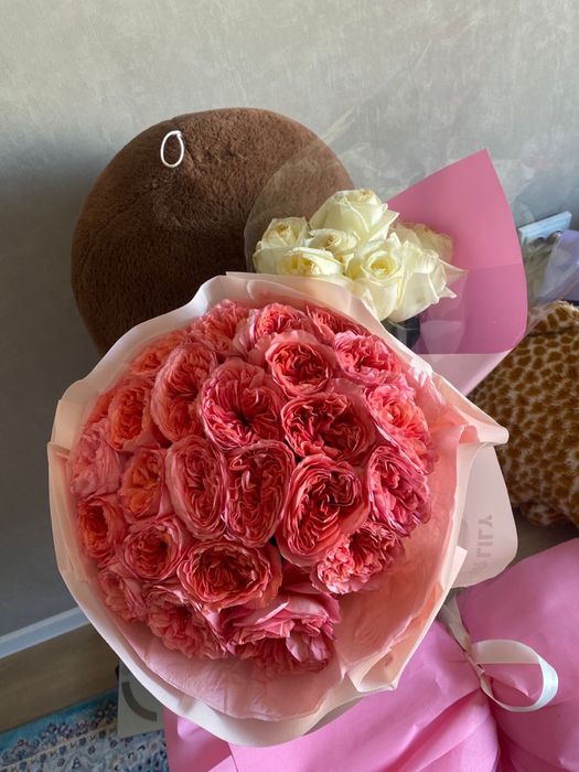 Букет из роз (пудрово-розовые и белые)