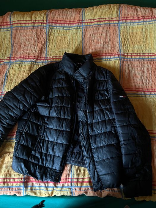 Geaca Tommy marime L originala