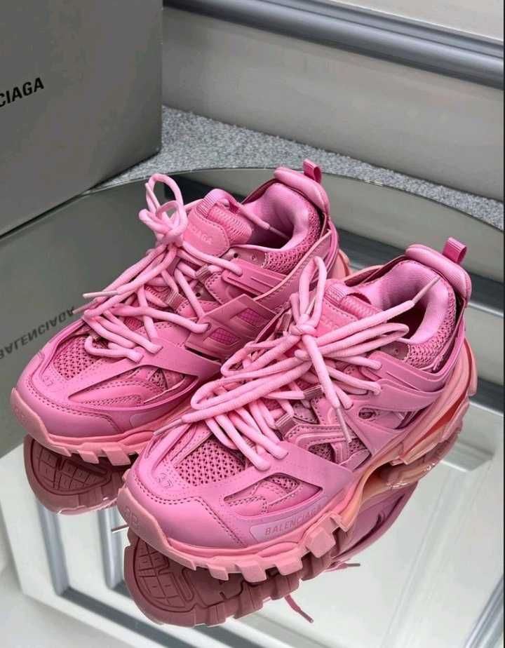 Belenciaga Track Pink