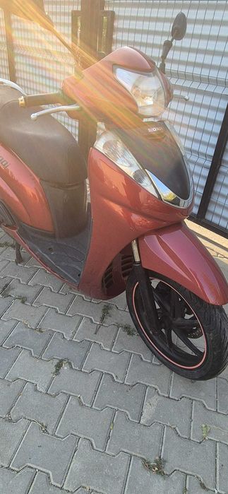 Honda SH300i scooter