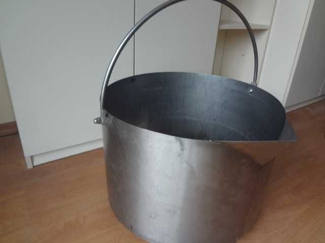 Голям неръждаем казан ( бака )