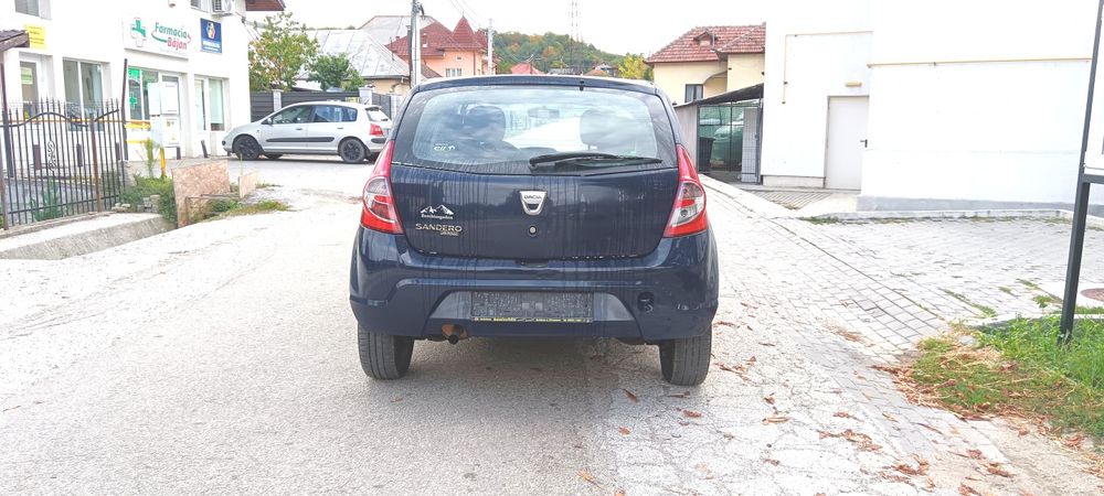 Dacia Sandero An 2010 Motor 1,2 Benzină Mpi Climă Servo Stare Perfectă