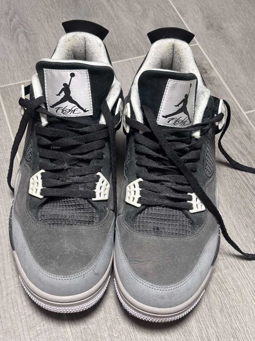 Jordan 4 Retro Fear