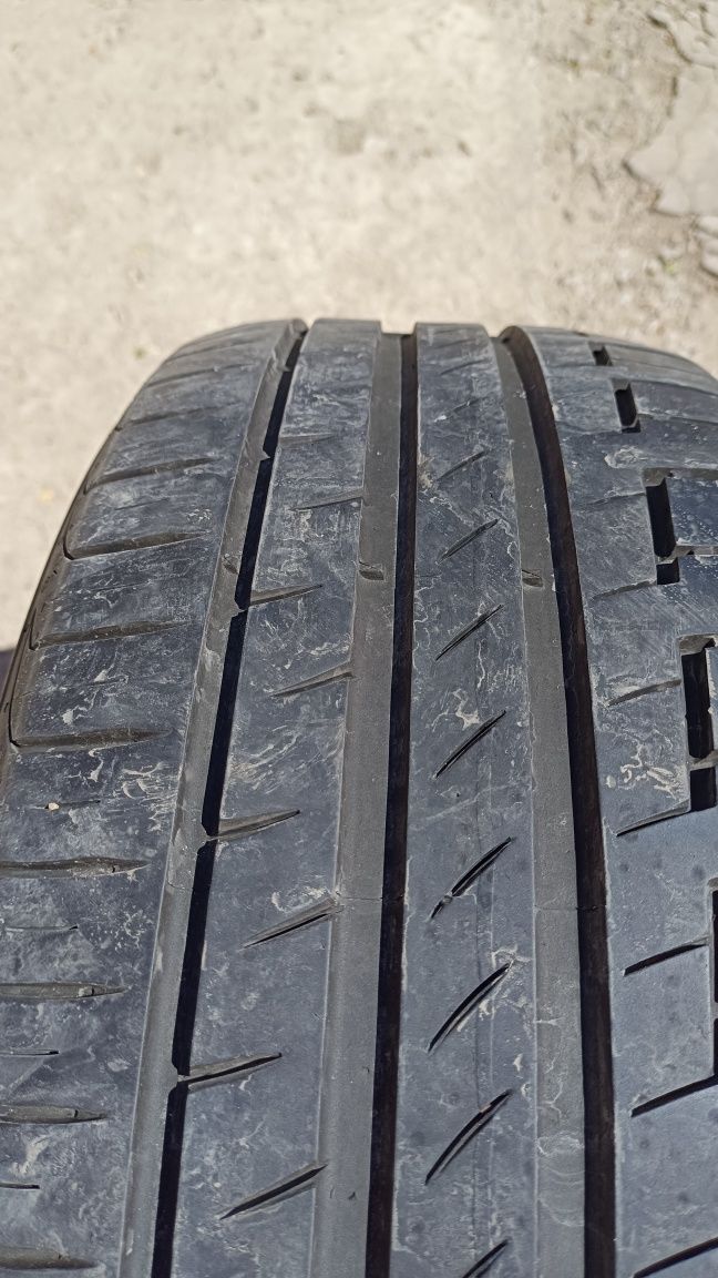 продам шины 215/55R17