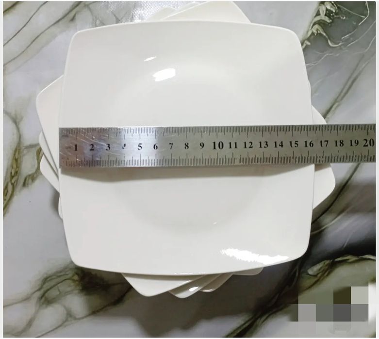 Продам посуду в отличном состоянии