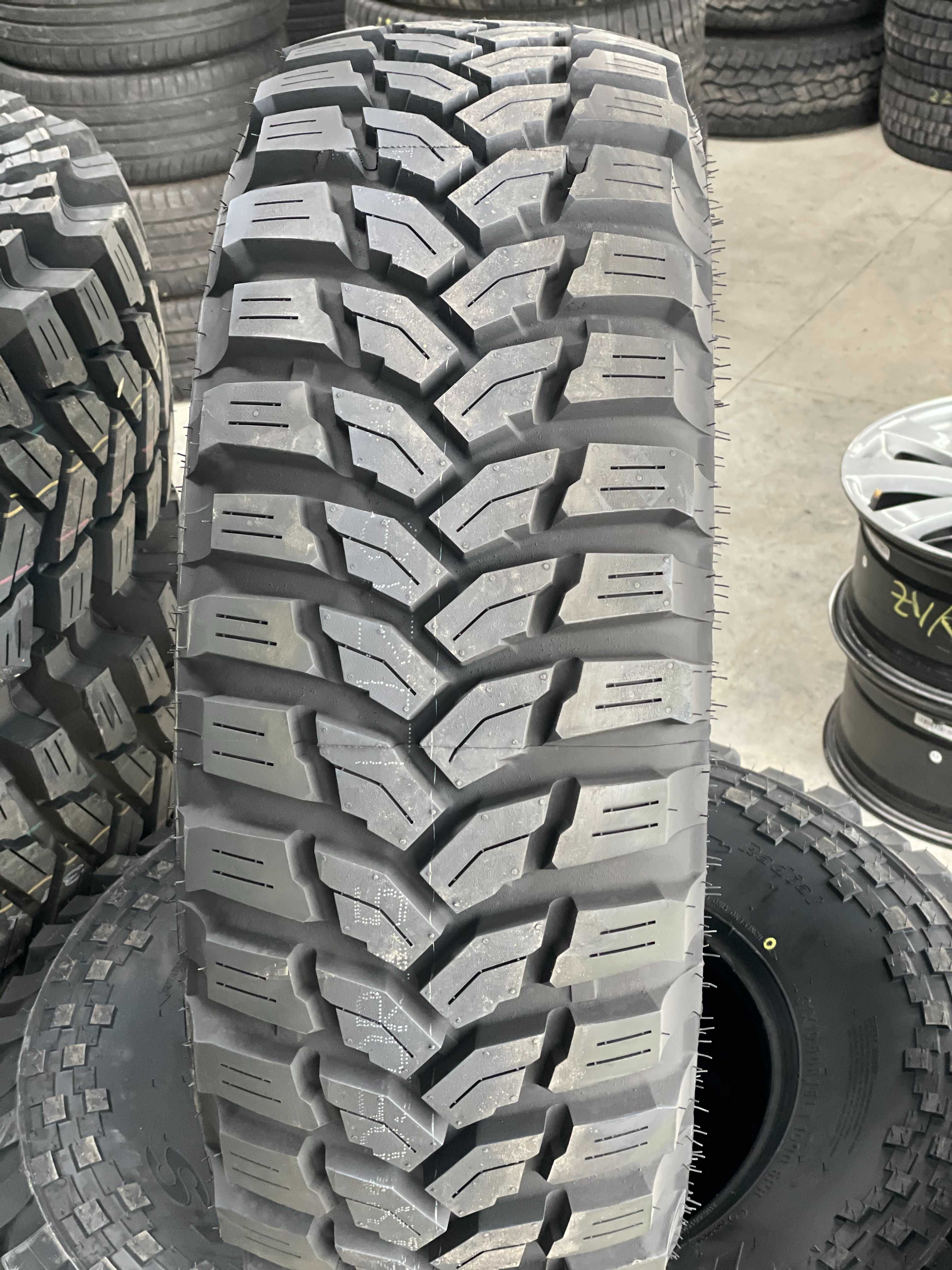 31x10.5-15 Maxxis Trepador M8060 109Q