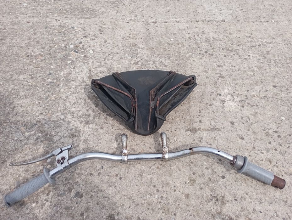 Ghidon,sa, scaun motocicleta