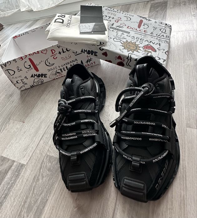 Adidasi Dolce Gabbana Space 2025