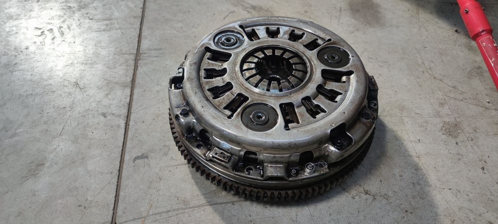 Kit ambreiaj-convertizor nissan navara pathfinder