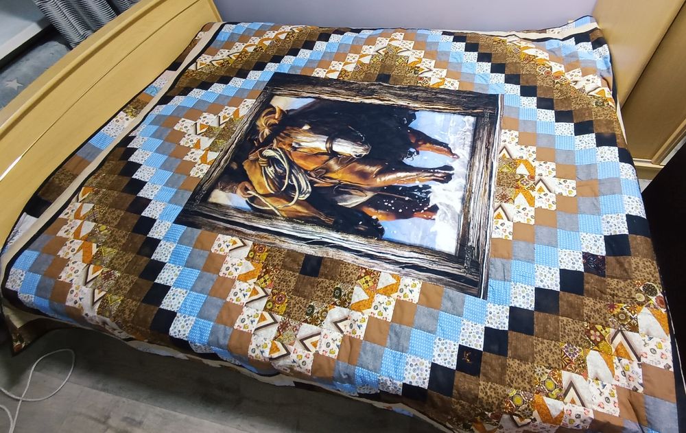 Покрывало на Кровать "Огненный мустанг"