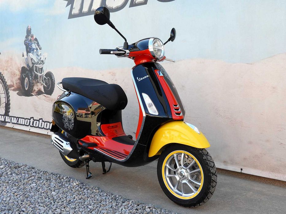 Lichidare Vespa Primavera 50 Disney Mickey Mouse Edition 2024