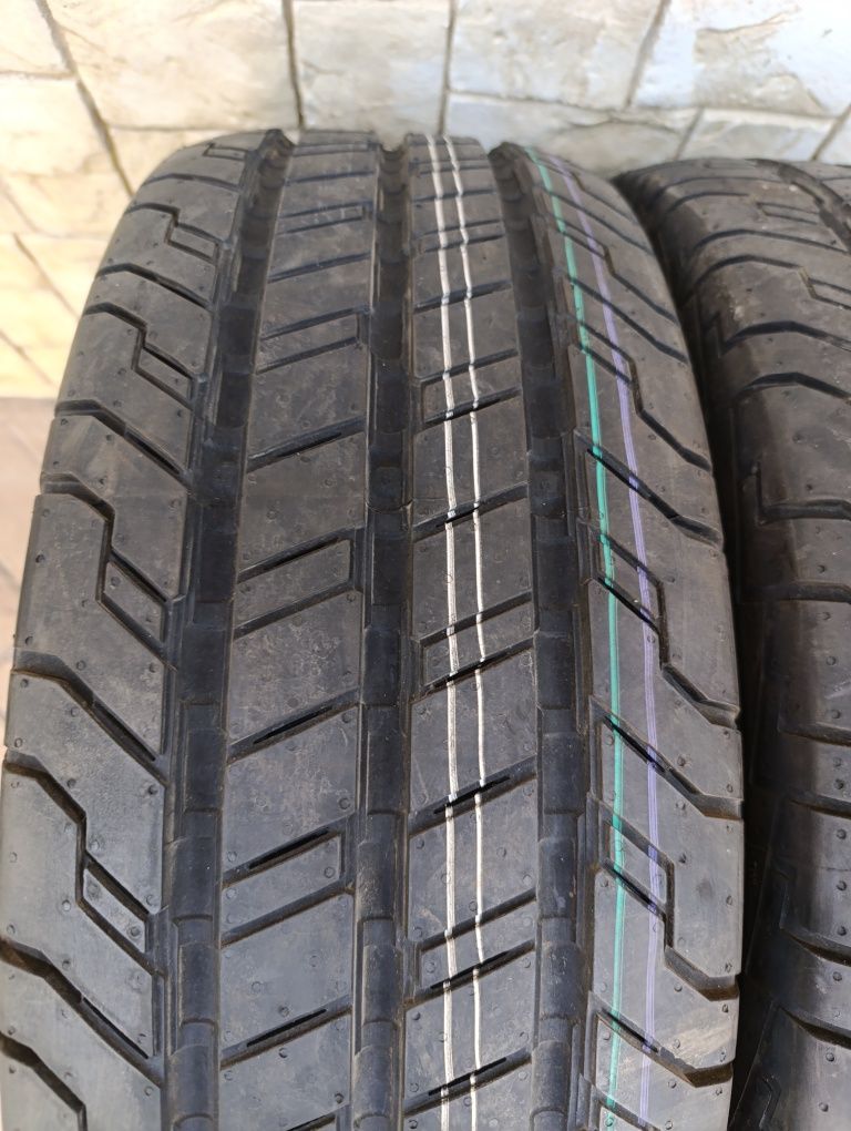 Нови гуми за Микробус 235/65/16 С Continental