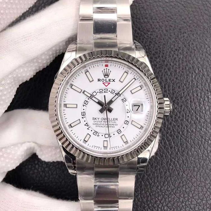 Rolex Sky-Dweller сребърна колекция