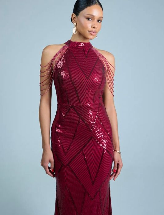 Продам платья нарядные за 30000 тенге.