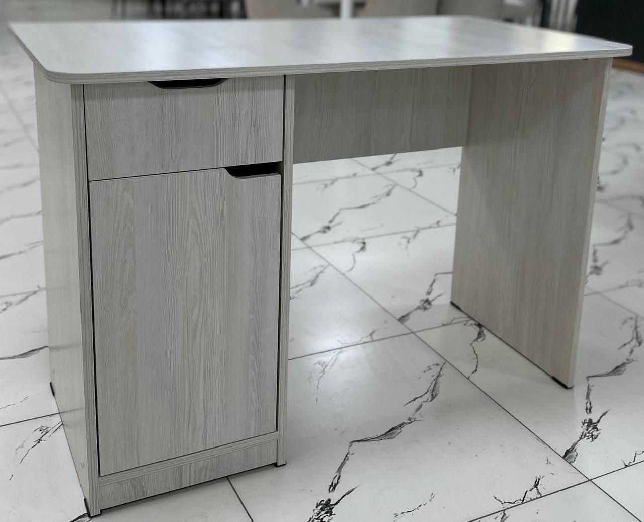 Письменный стол в рассрочку по низким ценам от Comfort Mebel!