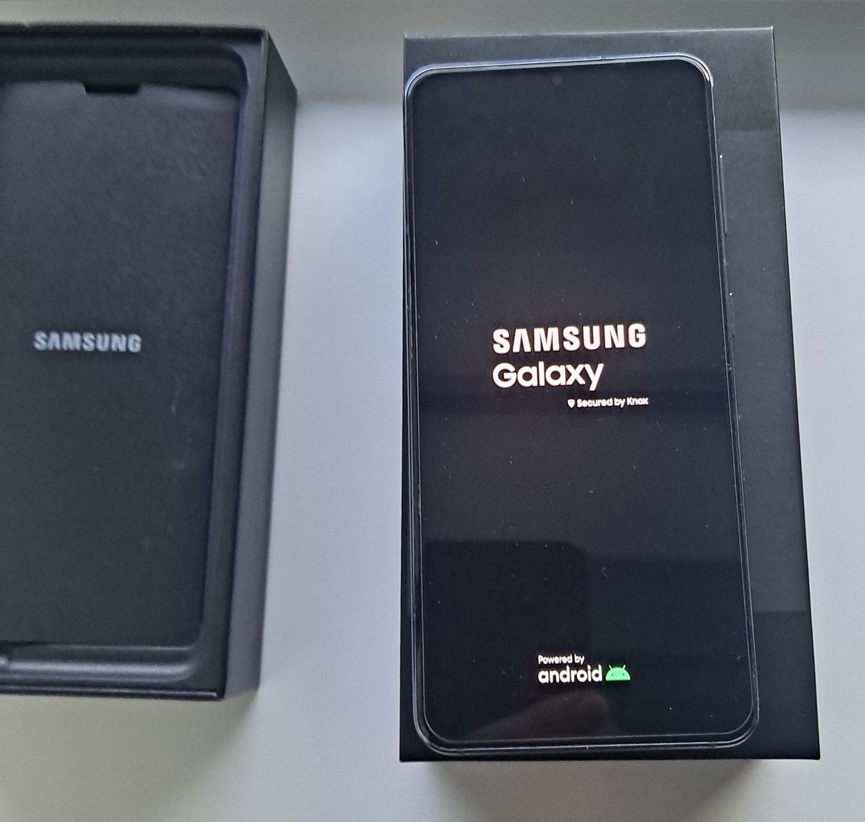 Samsung Galaxy S21 / 5G / 128GB /8GB Ram