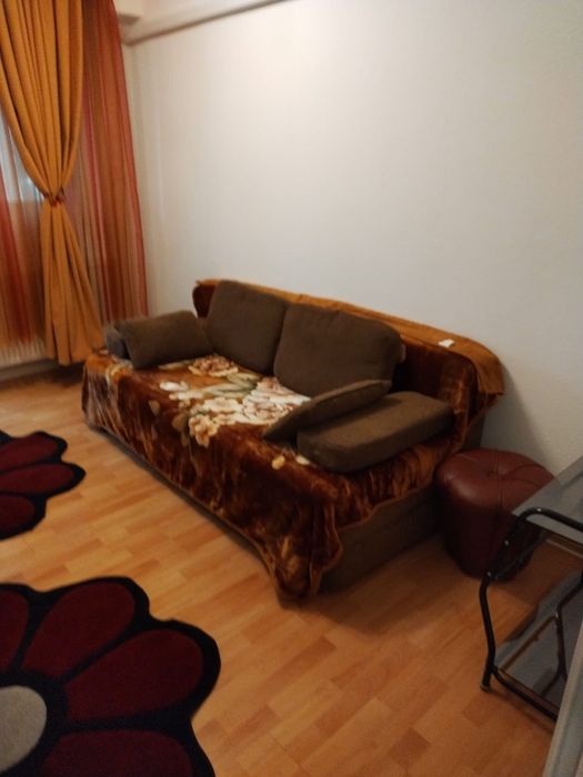 Inchiriez apartament 2 camere zona Masnita