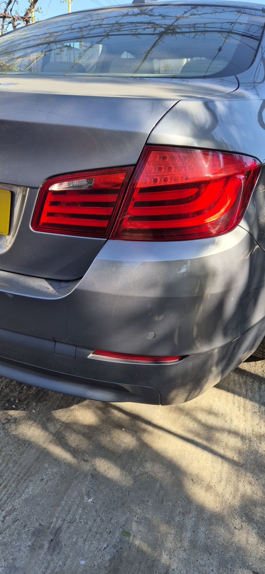 Bara/spoiler spate bmw seria 5 f10 2011