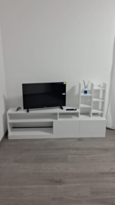 Garsonieră de închiriat