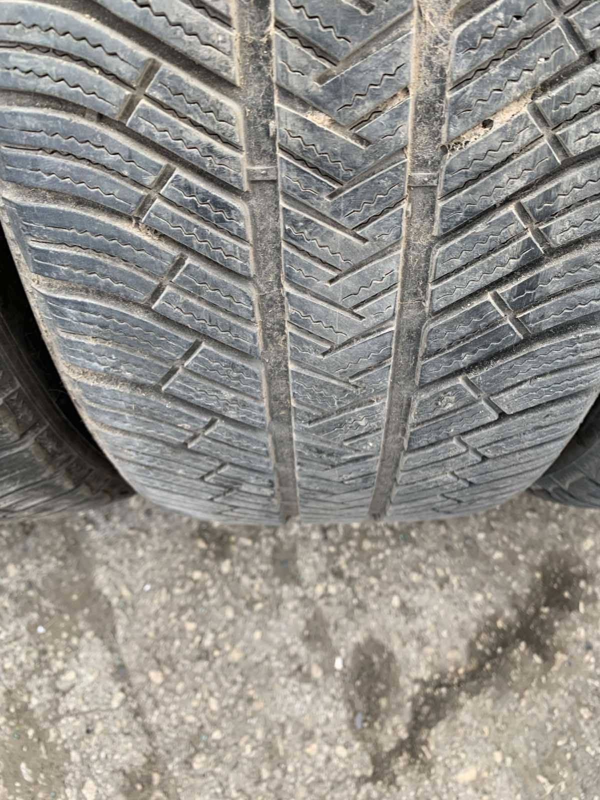 4 бр Зимни Гуми Michelin 285/40 R19 DOT 2915 грайфер 6мм ном 10