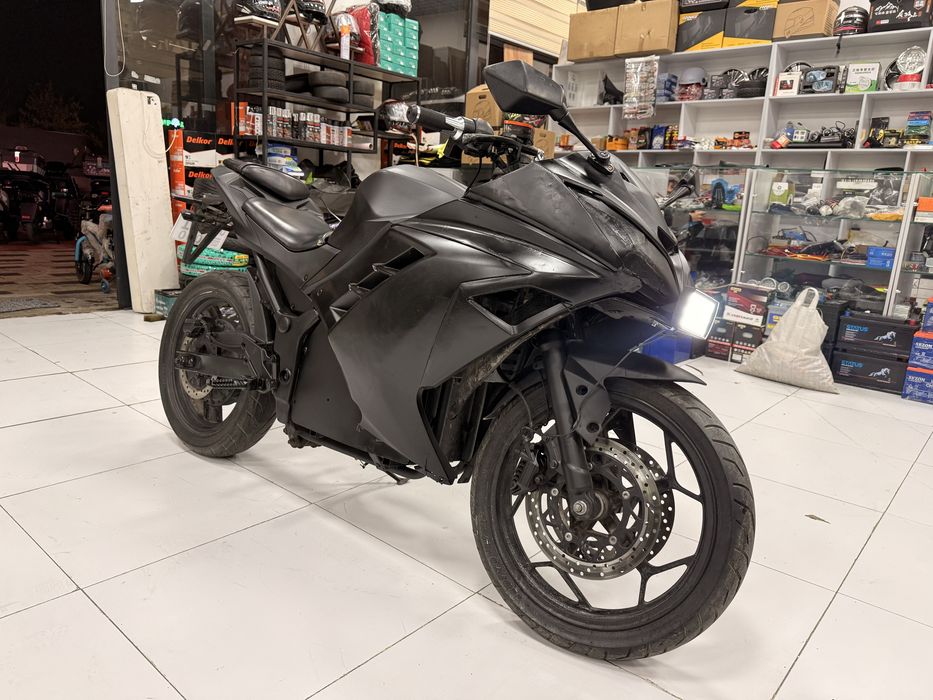 Yamaha r3 електро мото срочно пул зарл