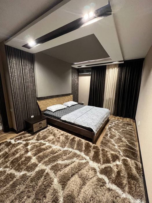 Ц2-Алея алаиский 3х комнатная евроремонт с удобствами