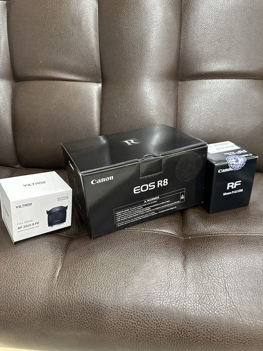Фотоопараты и объективы Canon, Sony, Nikon, Sigma, и др.