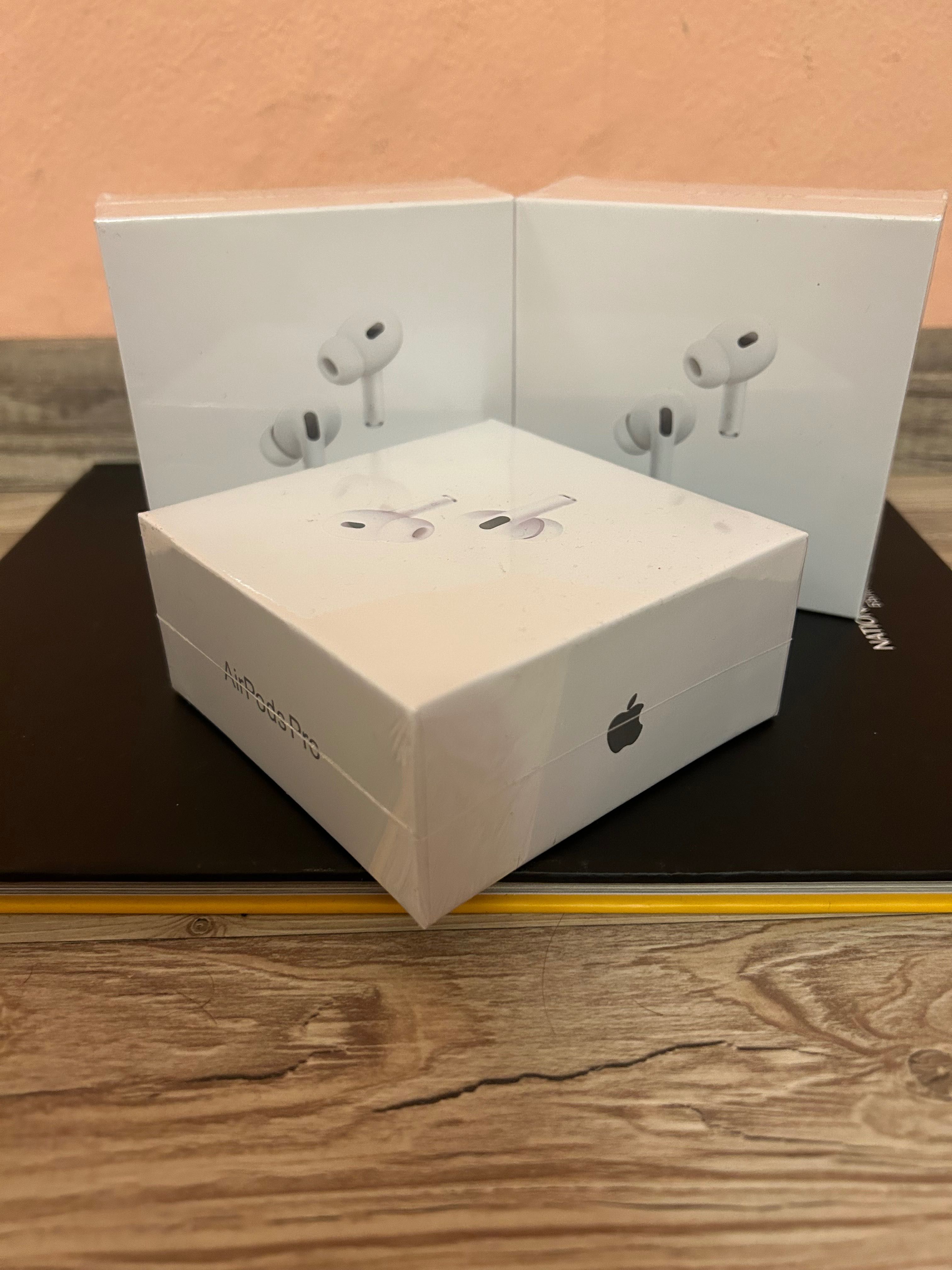 Airpods Pro 2gen  Airpods pro / Airods / Apple