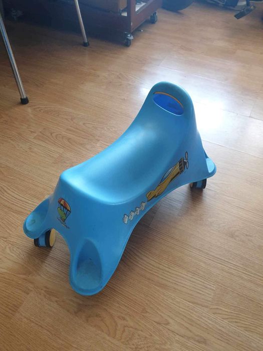 Детско колело за бутане с крачета