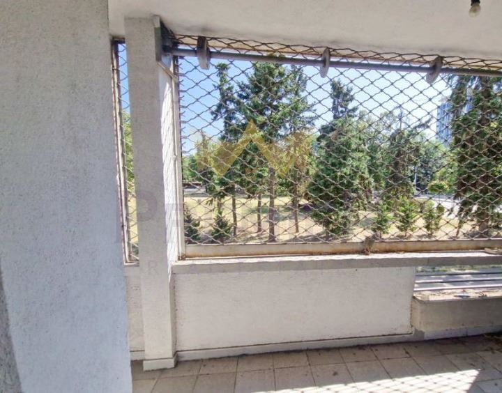 Продава се Тристаен апартамент в София, Оборище - 108 кв.м за 2900 €/кв.м - Снимка #6