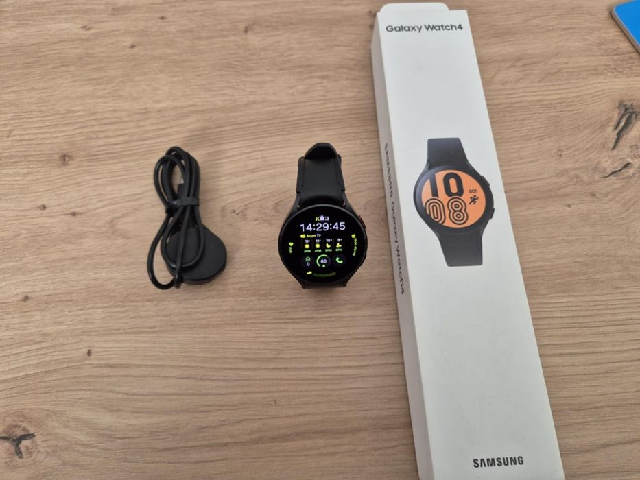 Vând Samsung watch 4 LTE, 44 mm