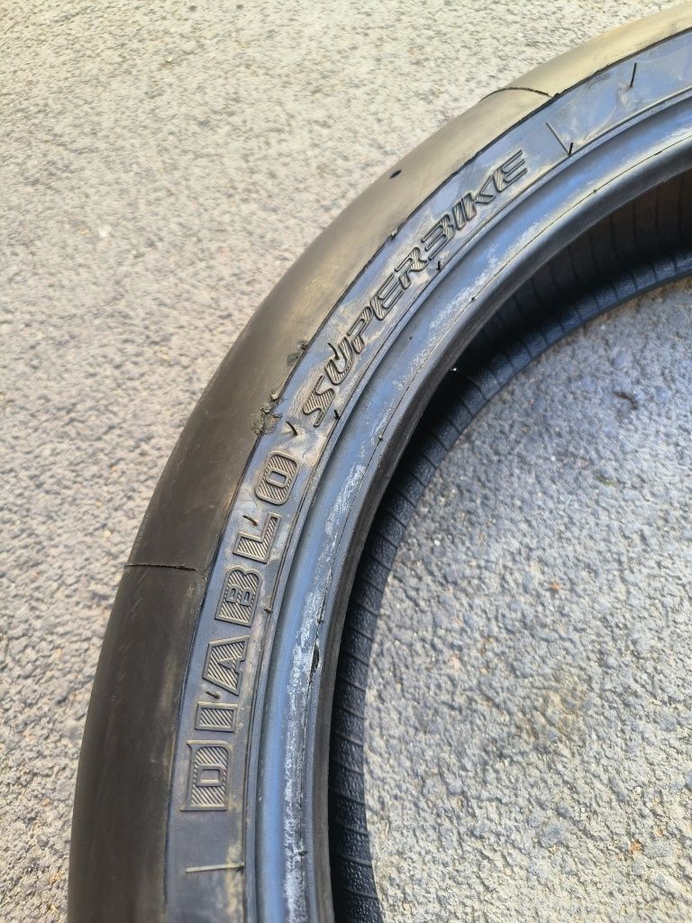 Pirelli Superbike 120/70