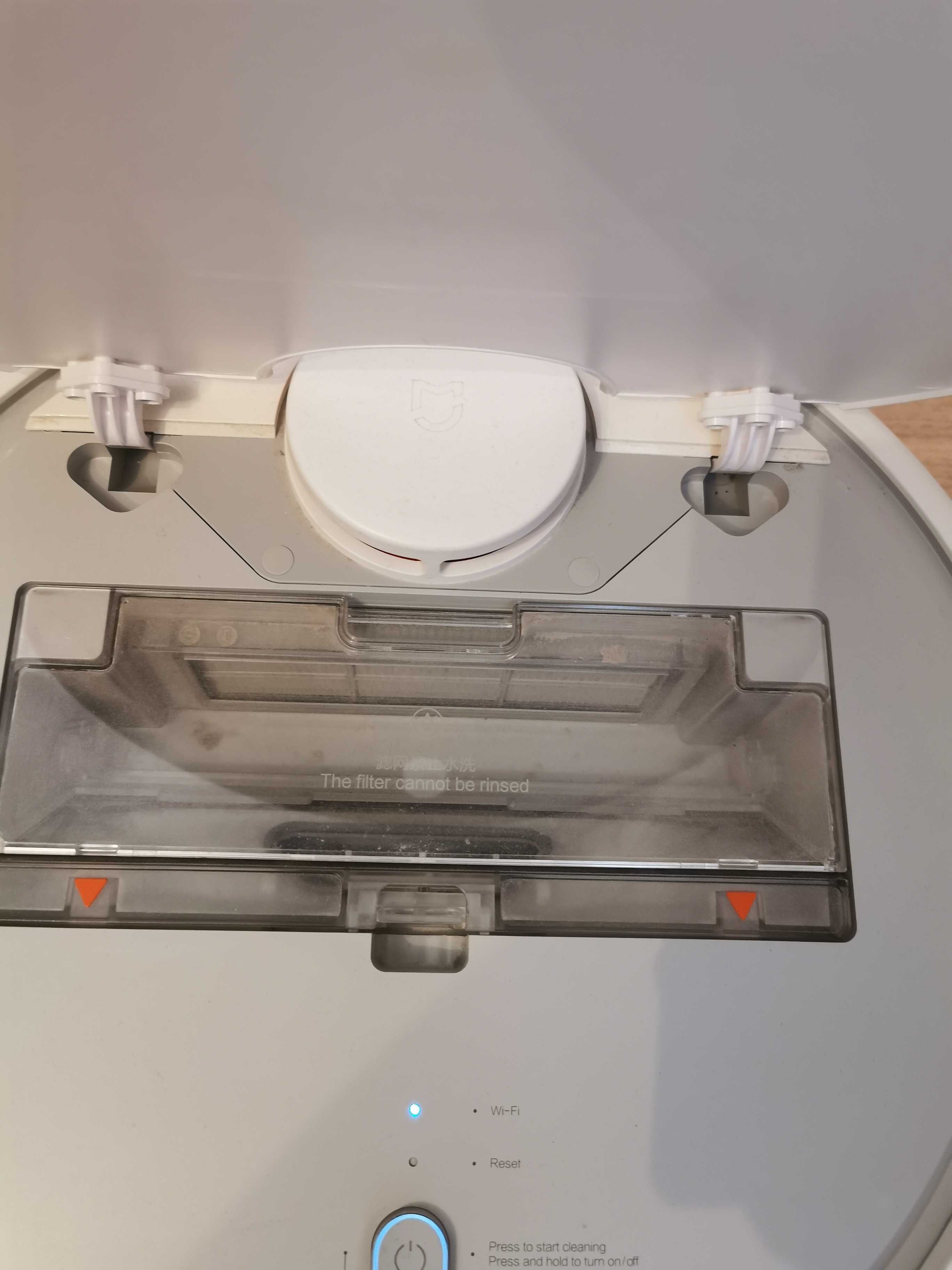 Robot Xiaomi mi robot vacuum
