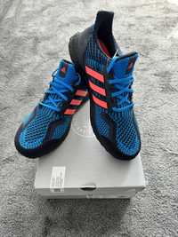 Adisas * UltraBoost 5.0 DNA * 44 *