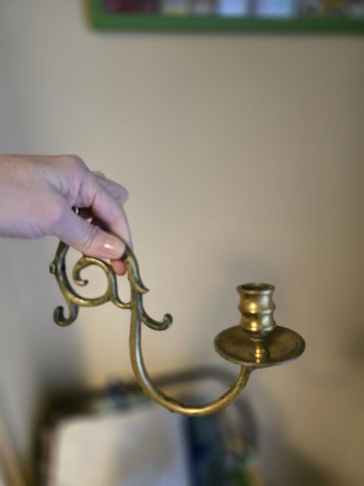Месингов стенен свещник