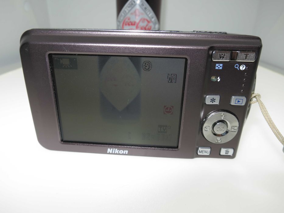 Nikon Coolpix S520 компактен цифров фотоапарат дигитална камера