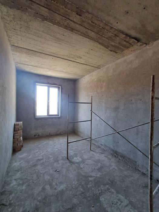 Olmazor tuman betonka Novostroyka kadastr chiqgan 2 xona