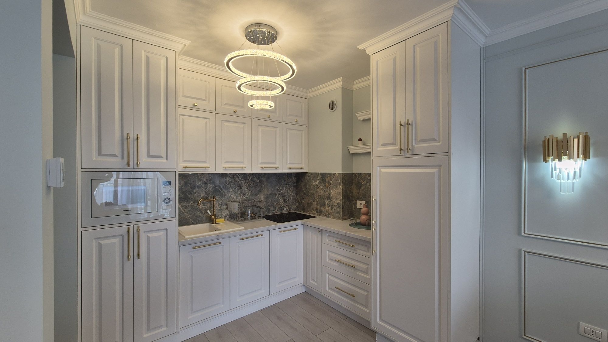 Apartament 3 camere LUX Prima Onestilor